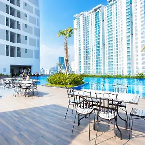 Apartamento Double E Saigon In Rivergate Building Vietnam